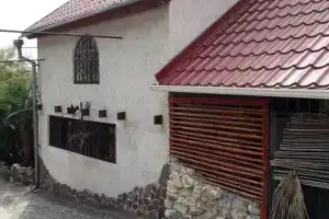 Двухэтажный коттедж, Чемитоквадже