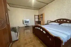 Трехкомнатная квартира, Саратов