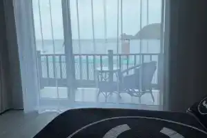 Двухэтажный коттедж, Находка
