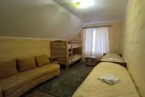 Четырехэтажный коттедж, Кобрин