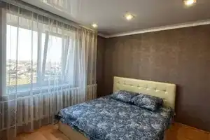 Четырехкомнатная квартира, Пружаны