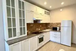 Трехкомнатная квартира, Казань