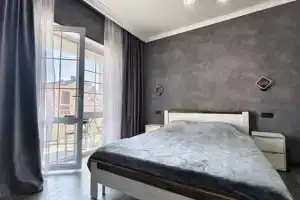 Двухкомнатная квартира, Песчаный