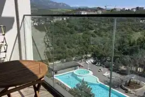 Студия, Алушта