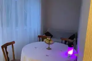 Трехкомнатная квартира, Гульрипш