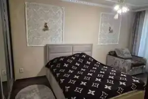 Однокомнатная квартира, Харцызск