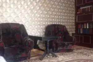 Трехкомнатная квартира, Псков