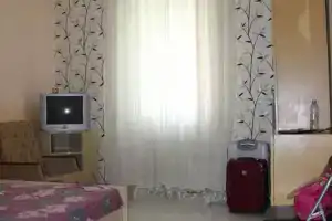Однокомнатная квартира, Ялта