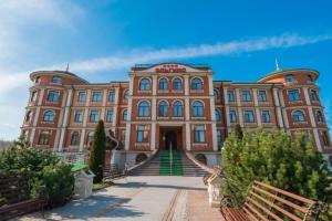 Загородный отель Ателика Гранд Ольгино