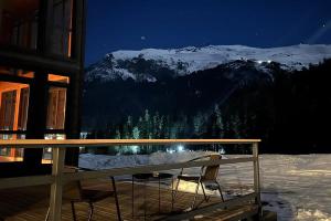 Гостевой дом Holiday Home, Домбай
