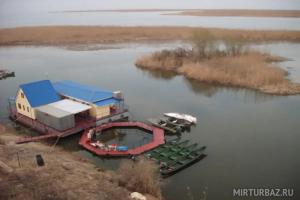 Плавбаза «Брандвахта», Вышка