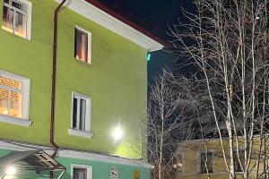 Апартаменты Логово Румс Двухкомнатные Шестиместные