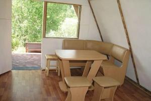 Загородная база отдыха «Бобровский пруд» в Томской области
