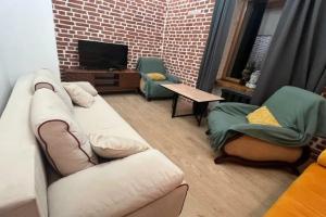 Апартаменты Логово Румс Пятиместные