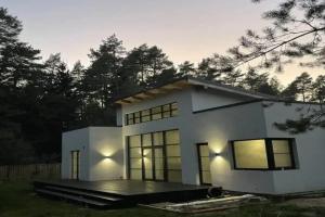 Коттедж Частный дом в лесу Woodcamp