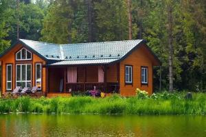 Загородный дом Дом на берегу, Саров