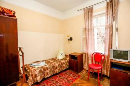 Алуштинский - 93