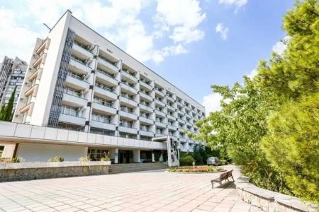 Алуштинский - 102