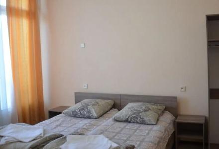 Алуштинский - 75