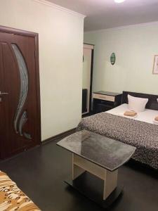 Анна-Виктория - 37