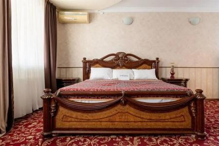 Атмосфера на Толстого - 131