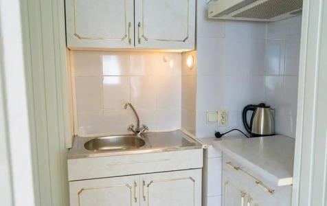 Виктория - 381