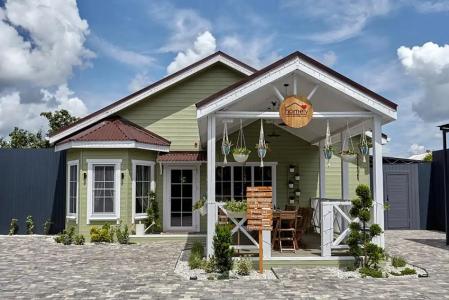 Homely - 34