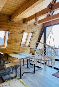 MoonHouse - 39