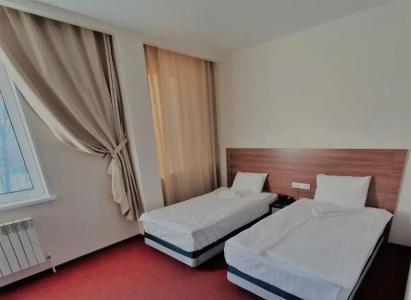 MEGA-HOTEL - 92