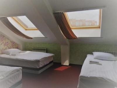 MEGA-HOTEL - 65