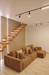 Residence - 27
