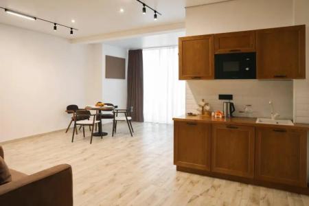 Residence - 32