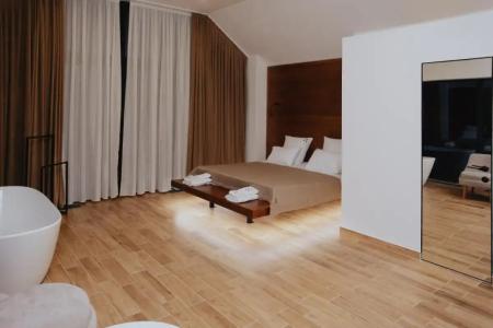 Residence - 55