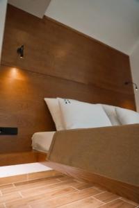 Residence - 78