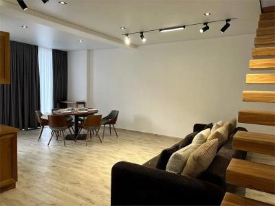 Residence - 239
