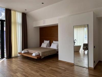 Residence - 130