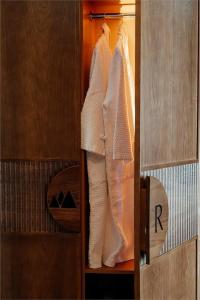Residence - 270
