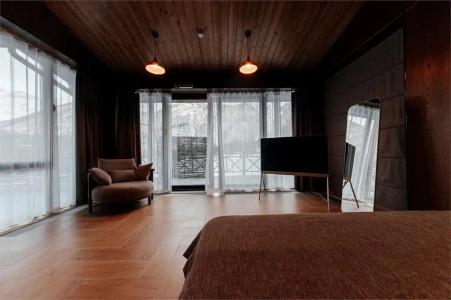 Residence - 319