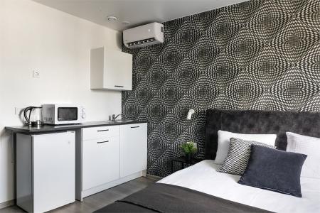 Room12 - 40