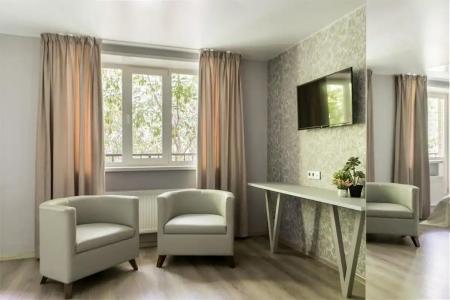 Room12 - 52