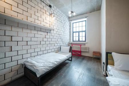 Манчестер - 75