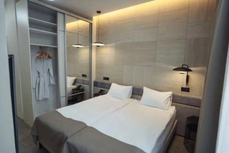Piter inn - 77