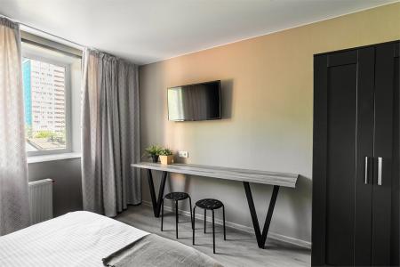 Room12 - 96