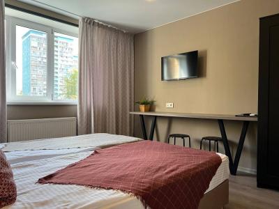 Room12 - 98