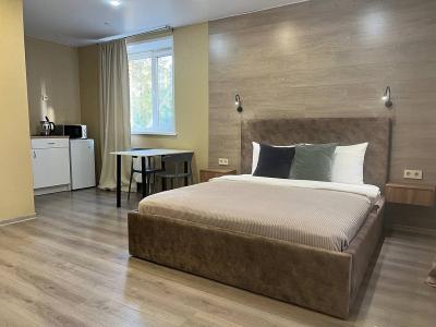 Room12 - 102