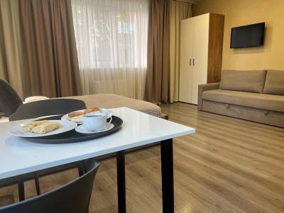 Room12 - 107