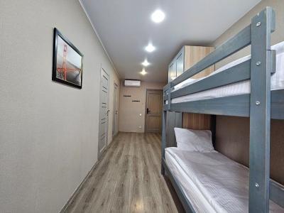 Room12 - 130