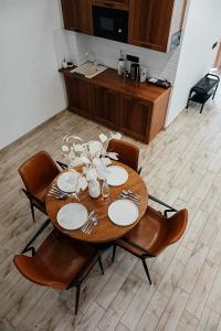Residence - 122