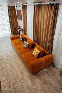 Residence - 123