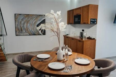 Residence - 255